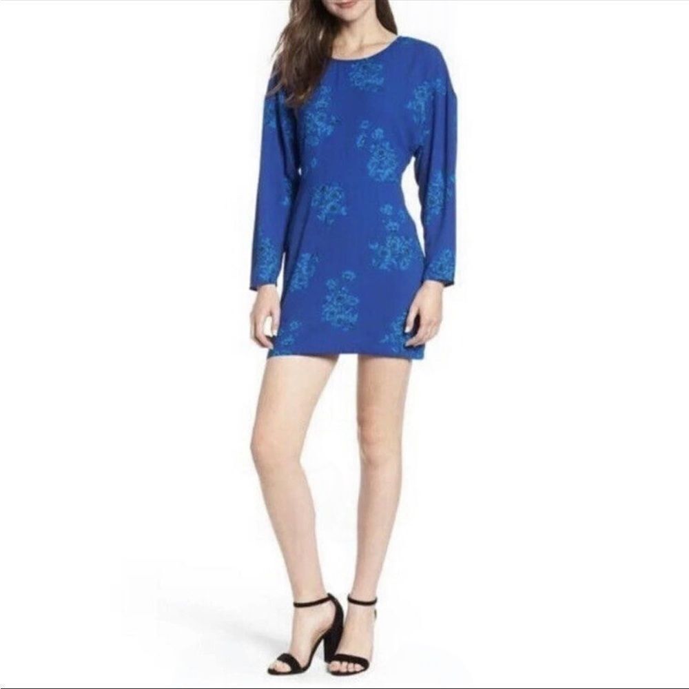 Leith Blue Floral Knee Length Dolman Sleeve Scoop Neck A-Line Dress